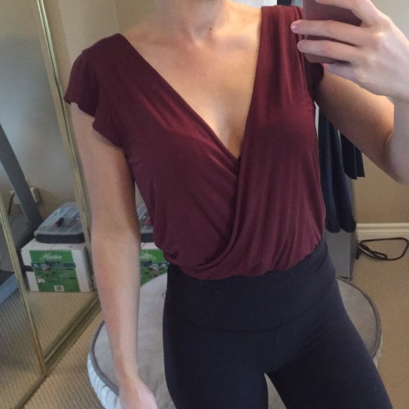 Aritzia Tops - Wilfred Free Bodysuit
